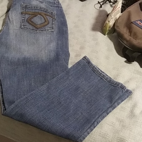 Jeans - Picture 2 of 2